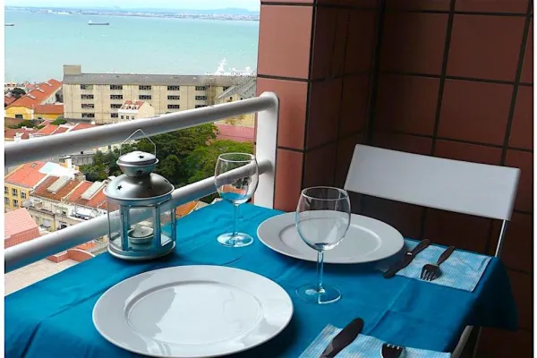Eine sonnige Ferienwohnung in Lissabon Bild: Eine sonnige Ferienwohnung in Lissabon