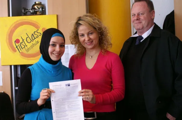 Bild: IHK-Lehrstellenwerber setzt verstärkt auf ausländische Unternehmer - Über Praktikum zur Ausbildung