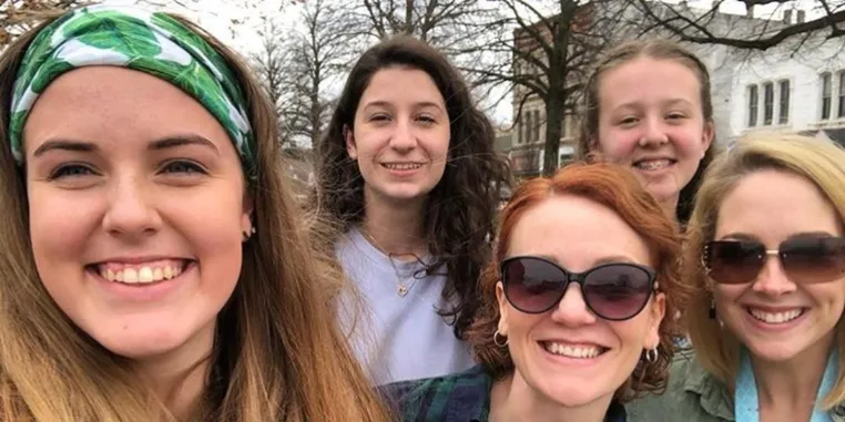 Schüleraustausch USA: 8 Punkte zur Frage des Mindestalters für das Auslandsjahr Bild: Schüleraustausch USA: 8 Punkte zur Frage des Mindestalters für das Auslandsjahr