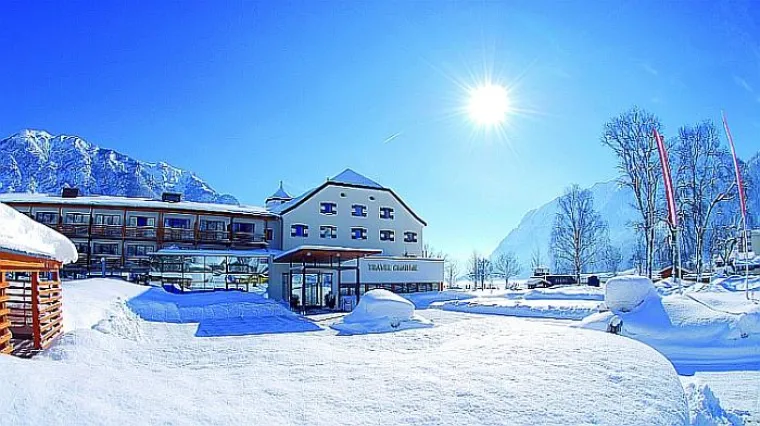 Bild: Mit Schwung in den Schnee