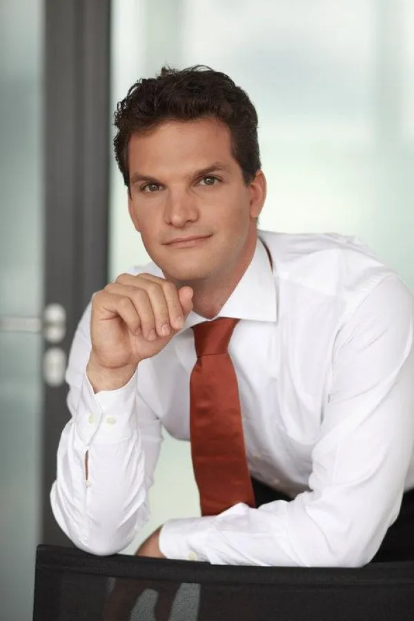 Daniel Betz, Gewitter-Experte und Head of Marketing der Firma nowcast