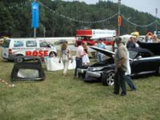 Bild: Informationsstand bei den ARAL Cabriodays 2007 auf der Trabrennbahn in Gelsenkirchen