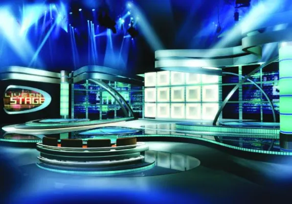 Bild: Ollie Olma geht für die arts and stage academy ins Radio