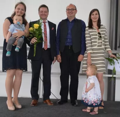 Fallmanager des Jobcenters Mannheim fit gemacht für die Zukunft - Akademische Weiterbildung sehr erfolgreich Bild: Fallmanager des Jobcenters Mannheim fit gemacht für die Zukunft - Akademische Weiterbildung sehr erfolgreich