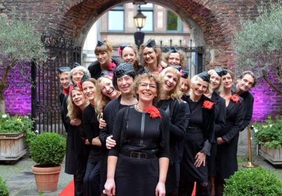 Groschenromanmusical: „Deine Pröbchen im Sand“ - Der GTHD besingt das Morgenland Bild: Groschenromanmusical: „Deine Pröbchen im Sand“ - Der GTHD besingt das Morgenland