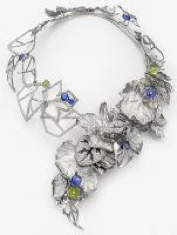 Bild: Collier aus Japan siegt beim International Jewellery Design Excellence Award (IJDE Award)