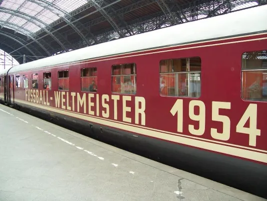 Bild: Mit dem Weltmeisterzug zum Viaduktfest 2007 nach Altenbeken - Fahrt Ausverkauft