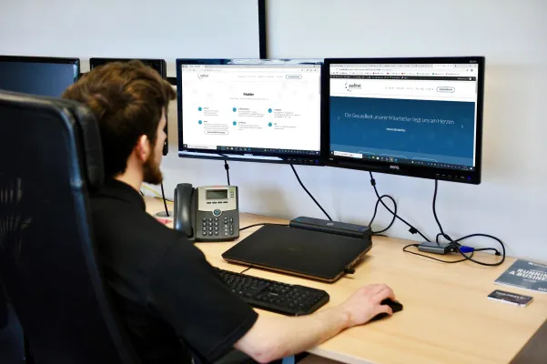 Bild: assfinet bildet aus trotz Corona-Pandemie