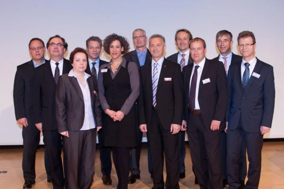 Die Referenten mit Moderatorin Lissy Ishag vom WDR  und TEAM-Geschäftsführer Michael Baranowski