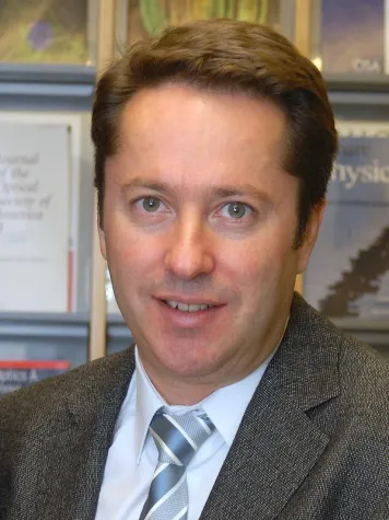 Prof. Ignacio Cirac wird mit der Max-Planck-Medaille der DPG ausgezeichnet Bild: Prof. Ignacio Cirac wird mit der Max-Planck-Medaille der DPG ausgezeichnet