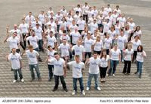 Bild: Ausbildungsstart 2011: 63 Azubis wissen, was sie wollen