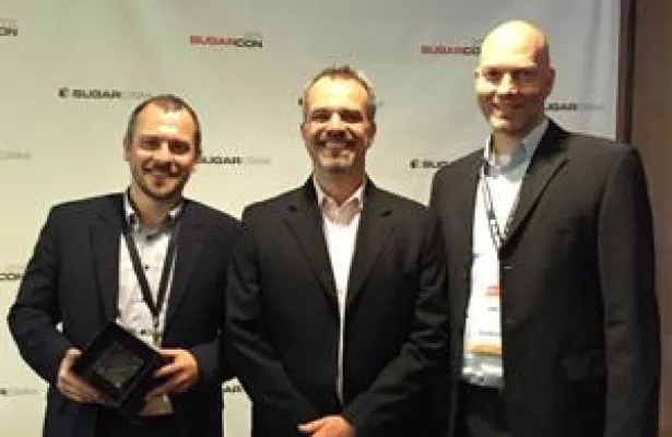 SugarCRM verleiht Insignio den begehrten Titel „Channel Regional Leader Central Europe“ Bild: SugarCRM verleiht Insignio den begehrten Titel „Channel Regional Leader Central Europe“