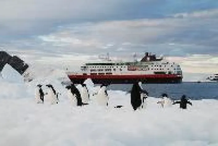 Bild: Antarktis - Eine Expedition an Bord der MS FRAM