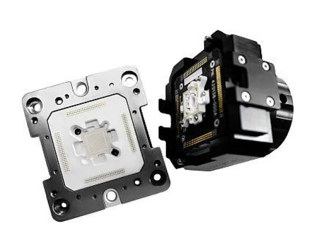 Bild: Smiths Connectors erhält High-Tech-Zertifikat von der Chinesischen Regierung