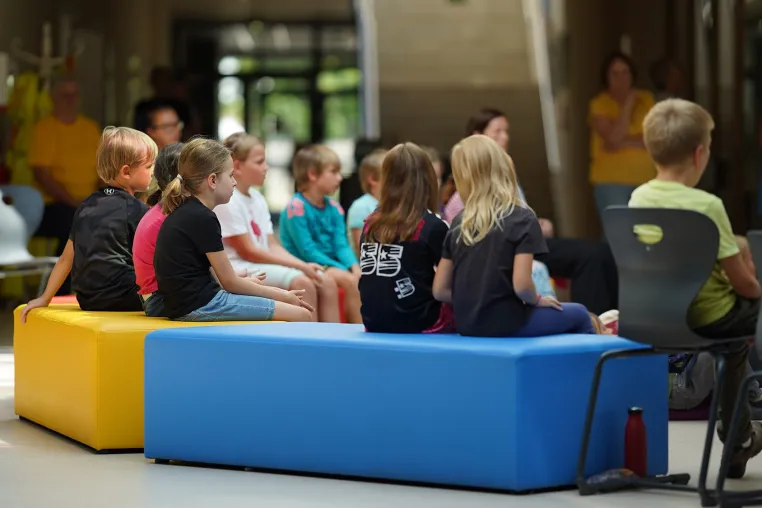 Elisabeth Alexandra Pichlmann: Mit Geschichten Kindern Mut machen Bild: Elisabeth Alexandra Pichlmann: Mit Geschichten Kindern Mut machen