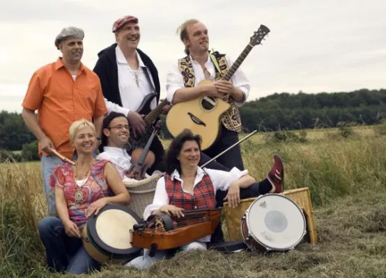 Bild: Solid Ground gewinnen "Schlager Radio Song Contest 2009" auf Ems-Veche-Welle