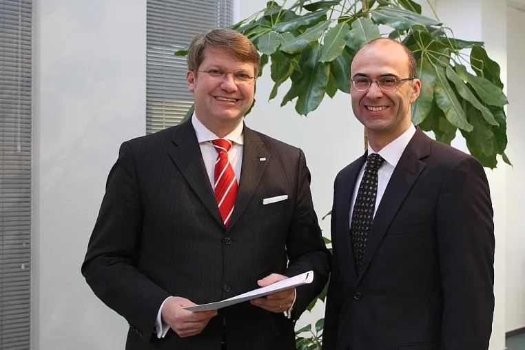 Bild: Accounting, Wirtschaftsprüfung/Auditing - Honorarprofessur stärkt Accountingschwerpunkt