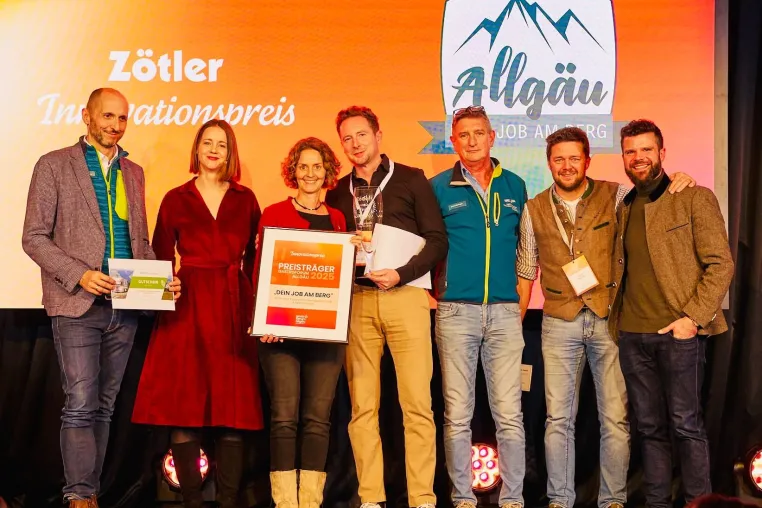 Bild: Work & Coachingprogramm DEIN JOB AM BERG erhält Zötler Innovationspreis 