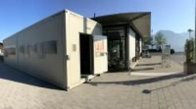 Bild: Erinnerungen an die WM 1954: Mobile WM-Box von ELA Container öffnet Türen in Spiez