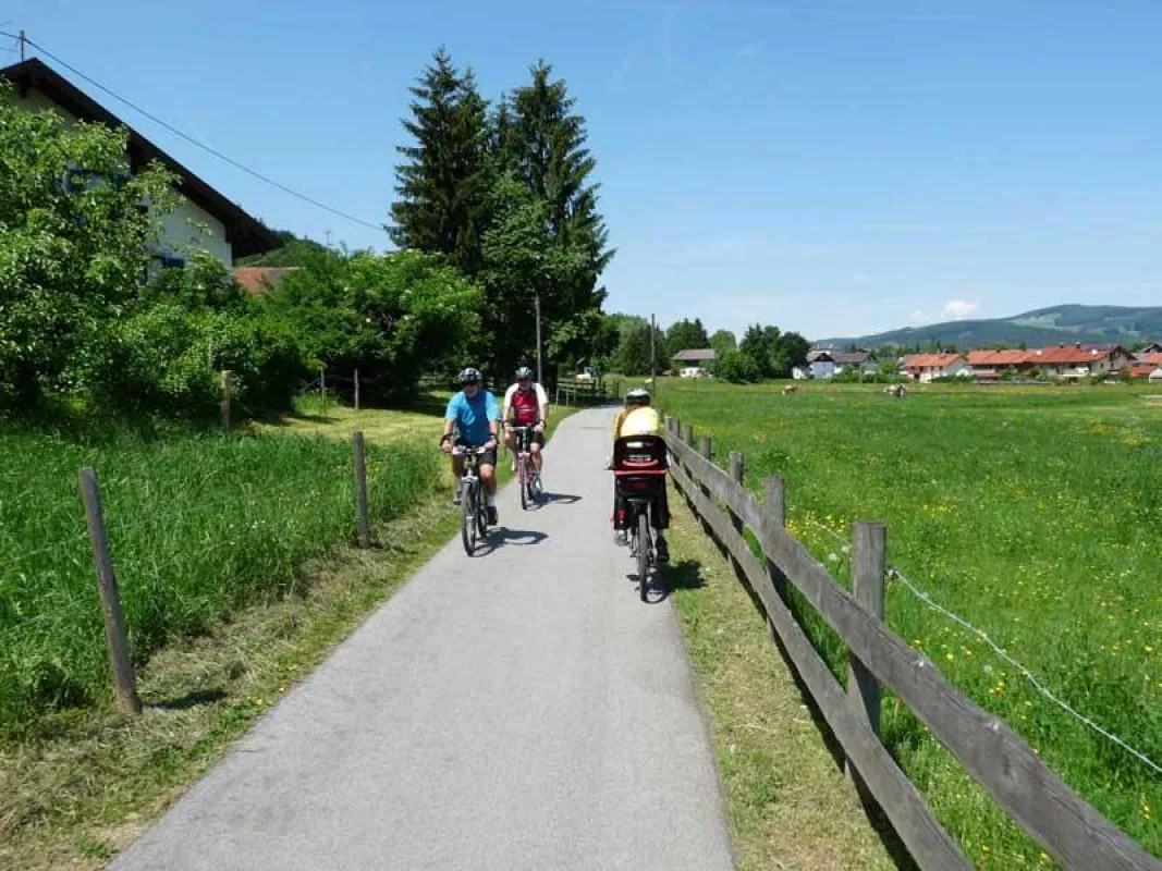 Die Radtouren bieten den Radfahrern in Berchtesgaden vielfältigste Möglichkeiten