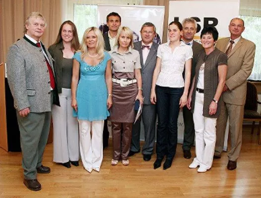 Volksschulen in Burgenland mit Qualitätszeichen für herausragende Projektabwicklung ausgezeichnet Bild: Volksschulen in Burgenland mit Qualitätszeichen für herausragende Projektabwicklung ausgezeichnet