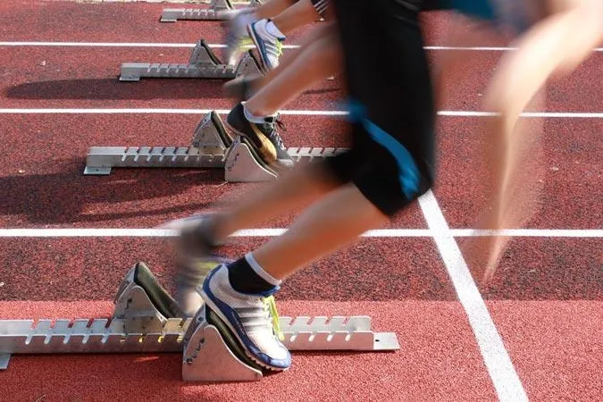 Bild: Wenn Joggen schmerzt – Entzündungen ausreichend vorbeugen