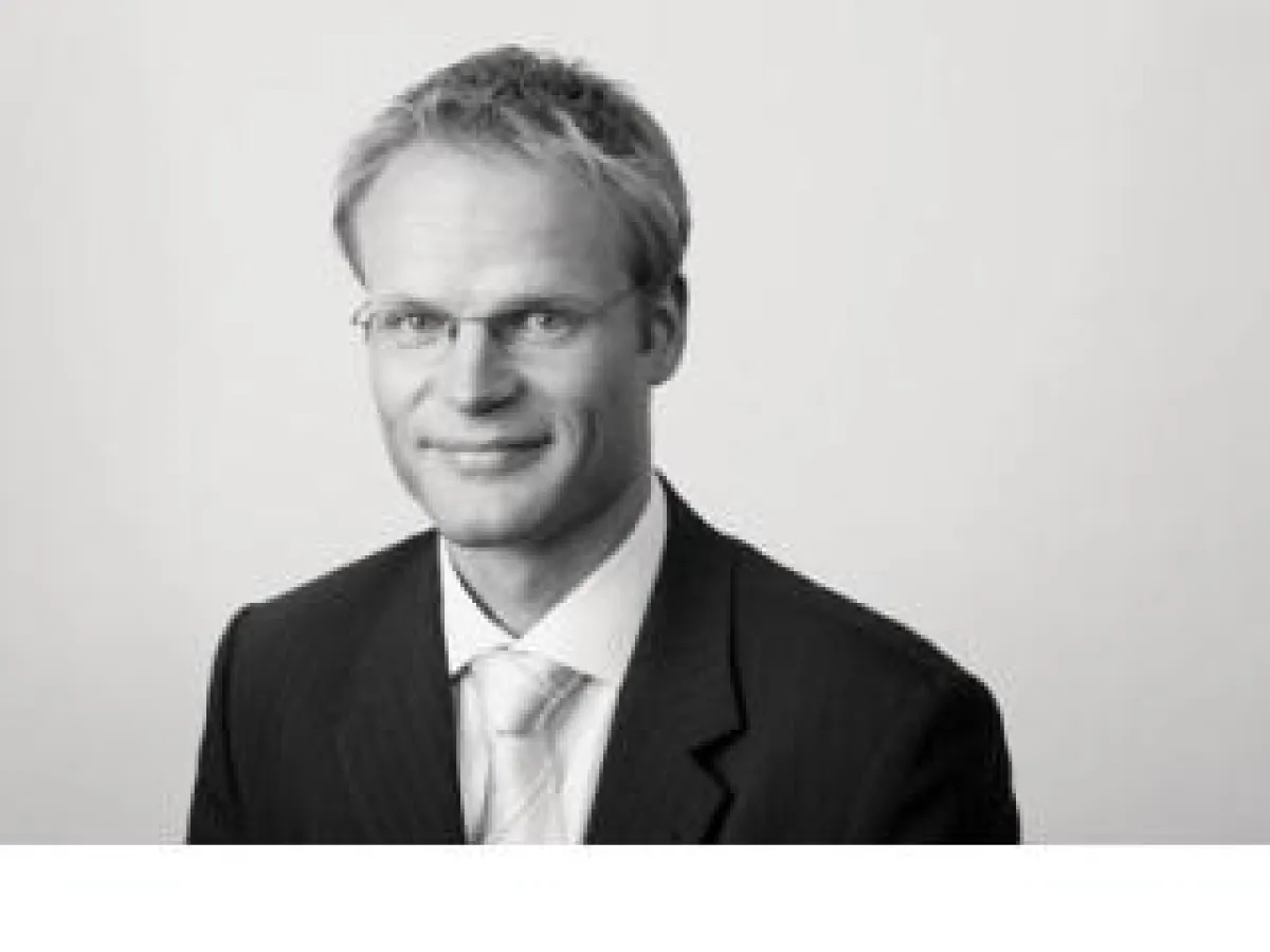 Arne Podewils, Fachanwalt für Bank- und Kapitalmarktrecht.