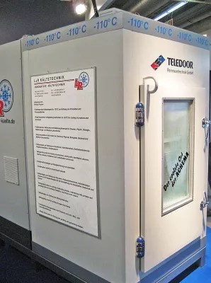 Bild: Neues vom kältesten Ort der Achema 2009 - Gemeinsamer Messestand von L&R Kältetechnik & Teledoor erfolgreich