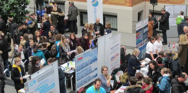Bild: Fernweh 2015 – Erste SchülerAustausch-Messe in Erlangen.