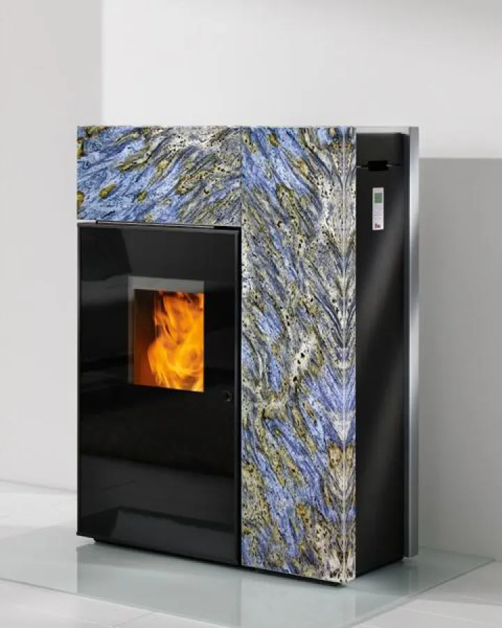 Pelletofen mit Naturstein Jaguar Yellow