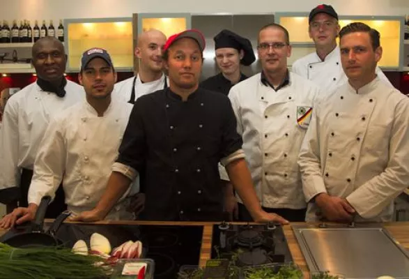 Bild: „Pure New Zealand Cuisine“: Shannon Campbell ist kochender Neuseeland-Botschafter