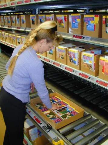 Bild: MAIRDUMONT modernisiert Logistikzentrum mit S&P