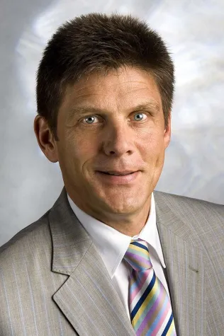 Rainer Fornahl neuer Vorstand der ABOS-CONWORKS AG Bild: Rainer Fornahl neuer Vorstand der ABOS-CONWORKS AG