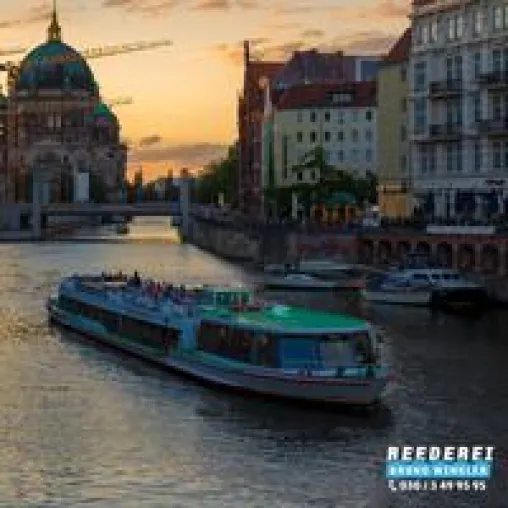 Die abendlichen Spreetouren sind endlich wieder zurück Bild: Die abendlichen Spreetouren sind endlich wieder zurück