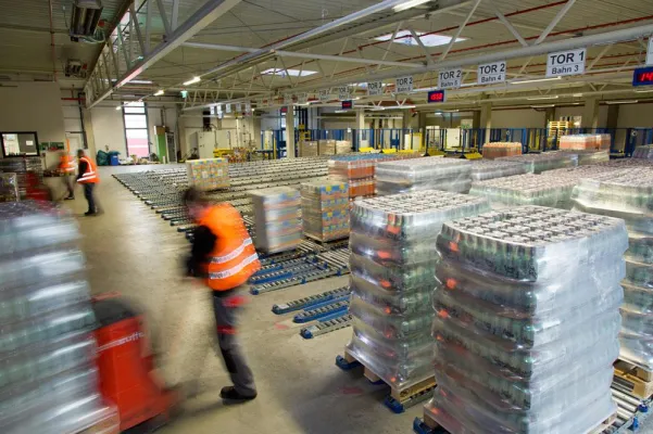 Bild: Sievert Handel Transporte GmbH baut Zusammenarbeit mit Refresco aus