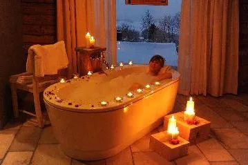 Luxuschalets aus Holz - Originelle und urige Ferienhütte für Luxusurlaub Bild: Luxuschalets aus Holz - Originelle und urige Ferienhütte für Luxusurlaub