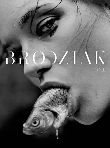 Bild: Vernissage „What you see, is who you are!“ von Szymon Brodziak