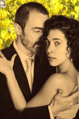 Bild: Wie man vom „normalen“ Tänzer zum Tangogott (oder zur Tangogöttin) wird. Tangoreisen La Rogaia, Tangokurs 2019