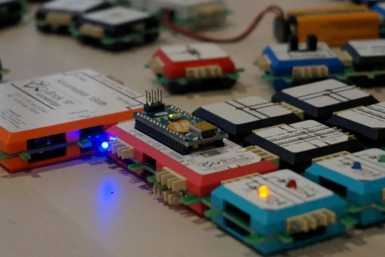 Bild: Einladung zum Lehrertag: Berliner Maker Store stellt coole Elektronik- und Roboter-Projekte vor