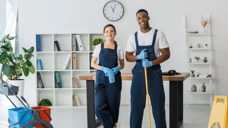 Bild: Professionelle Gebäudereinigung Frankfurt am Main durch Berjan Clean Up