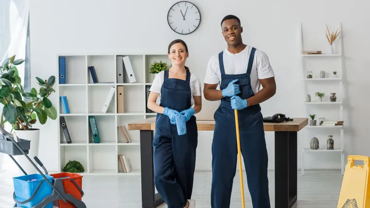Bild: Professionelle Gebäudereinigung Frankfurt am Main durch Berjan Clean Up