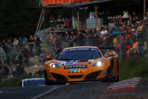 Bild: Sascha Bert: Das ist Motorsport
