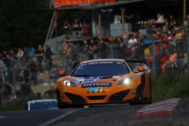 Bild: Sascha Bert: Das ist Motorsport