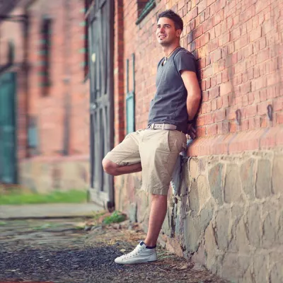 Bild: Keine Chance für Langeweile: Herrenschuhe in Übergrößen beim Nischenhändler schuhplus