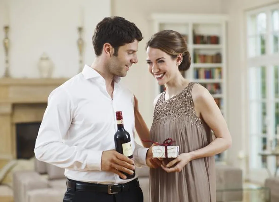 Lieblich Genießen zum Valentinstag mit Rotkäppchen Qualitätswein lieblich