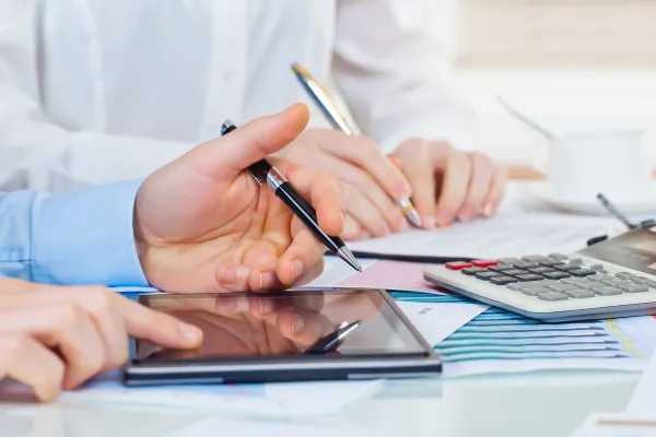 Steuerberater Gooßen und sein Team: Expertise für den Mittelstand Bild: Steuerberater Gooßen und sein Team: Expertise für den Mittelstand