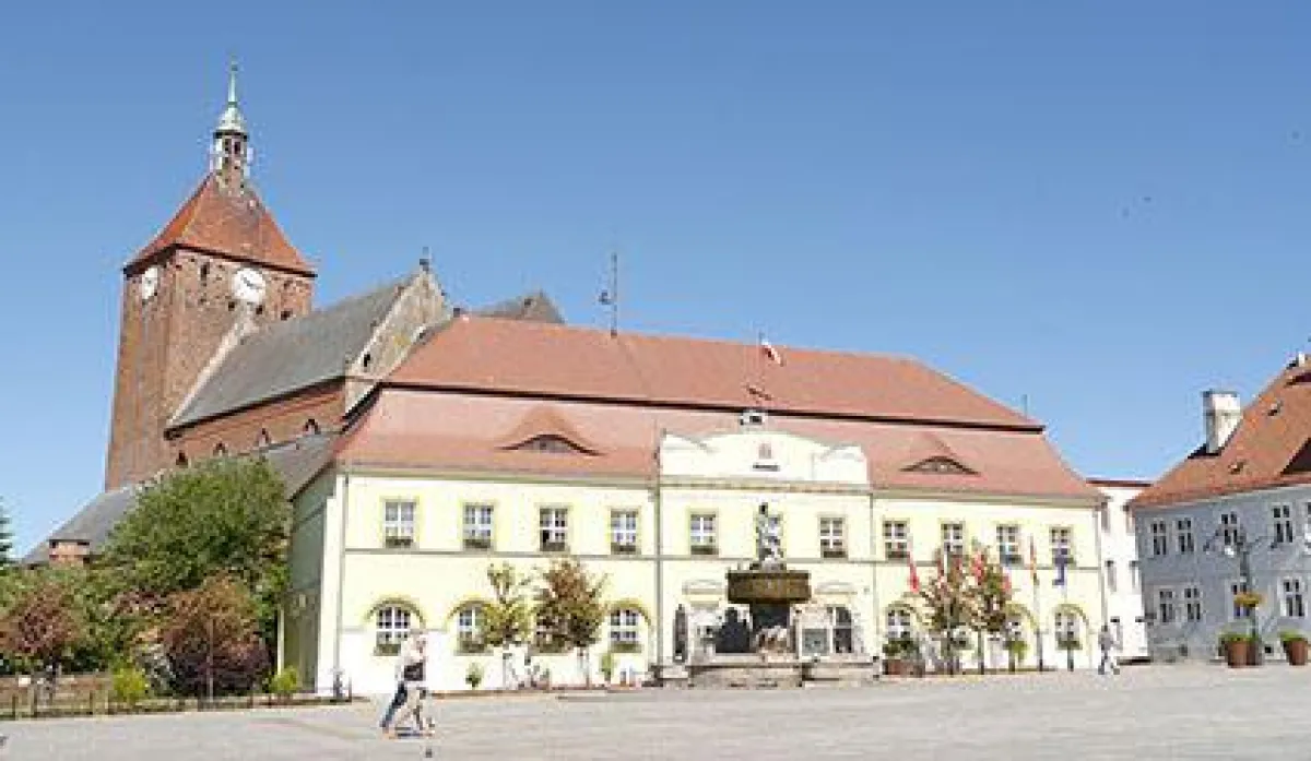 Markt von Rügenwalde. Foto: Carsten Wolf/Travel-Netto