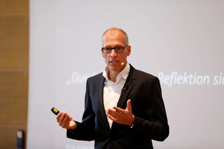 Fehlendes Jobglück als Treiber der Mitarbeiterfluktuation Bild: Fehlendes Jobglück als Treiber der Mitarbeiterfluktuation