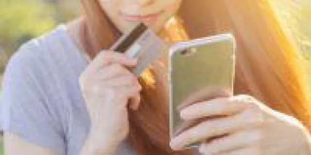 Bild: Bargeldlos bezahlen im Alltag