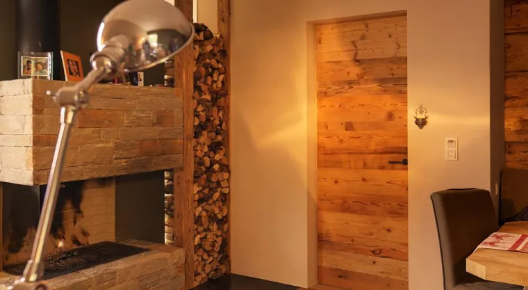 Bild: Türen aus Holz - individuell und natürlich